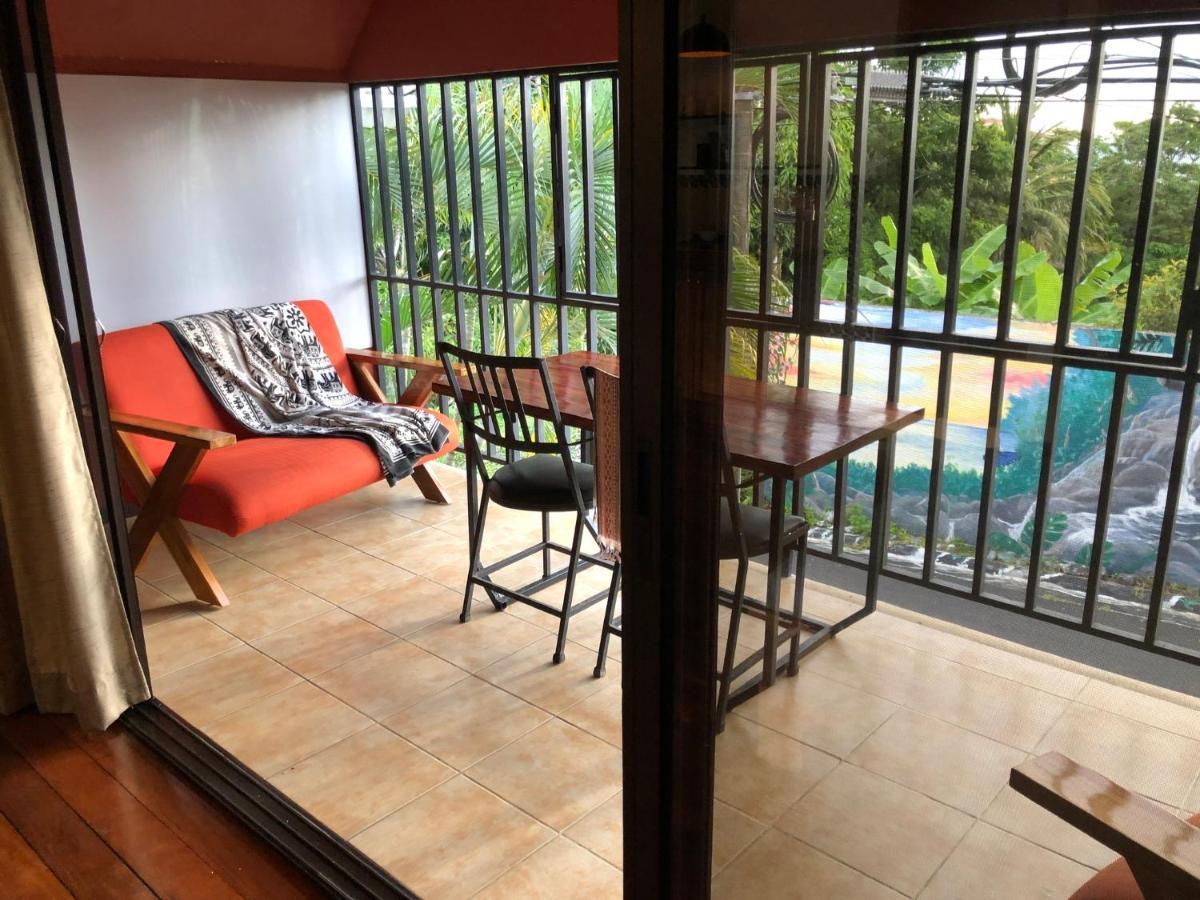 מנואל אנטוניו Cockatoo Studio Apartments מראה חיצוני תמונה