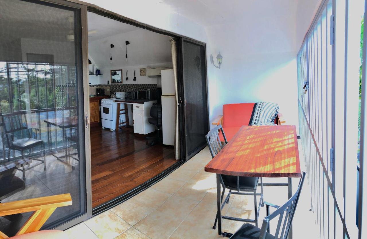 מנואל אנטוניו Cockatoo Studio Apartments מראה חיצוני תמונה